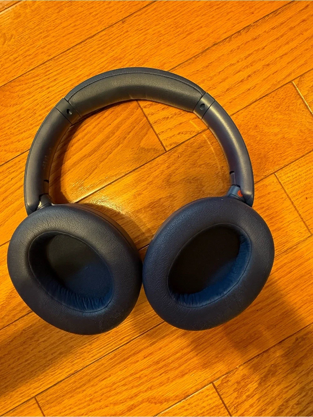 Sony WH-XB910N Over-Ear Headphones in Navy Blue
